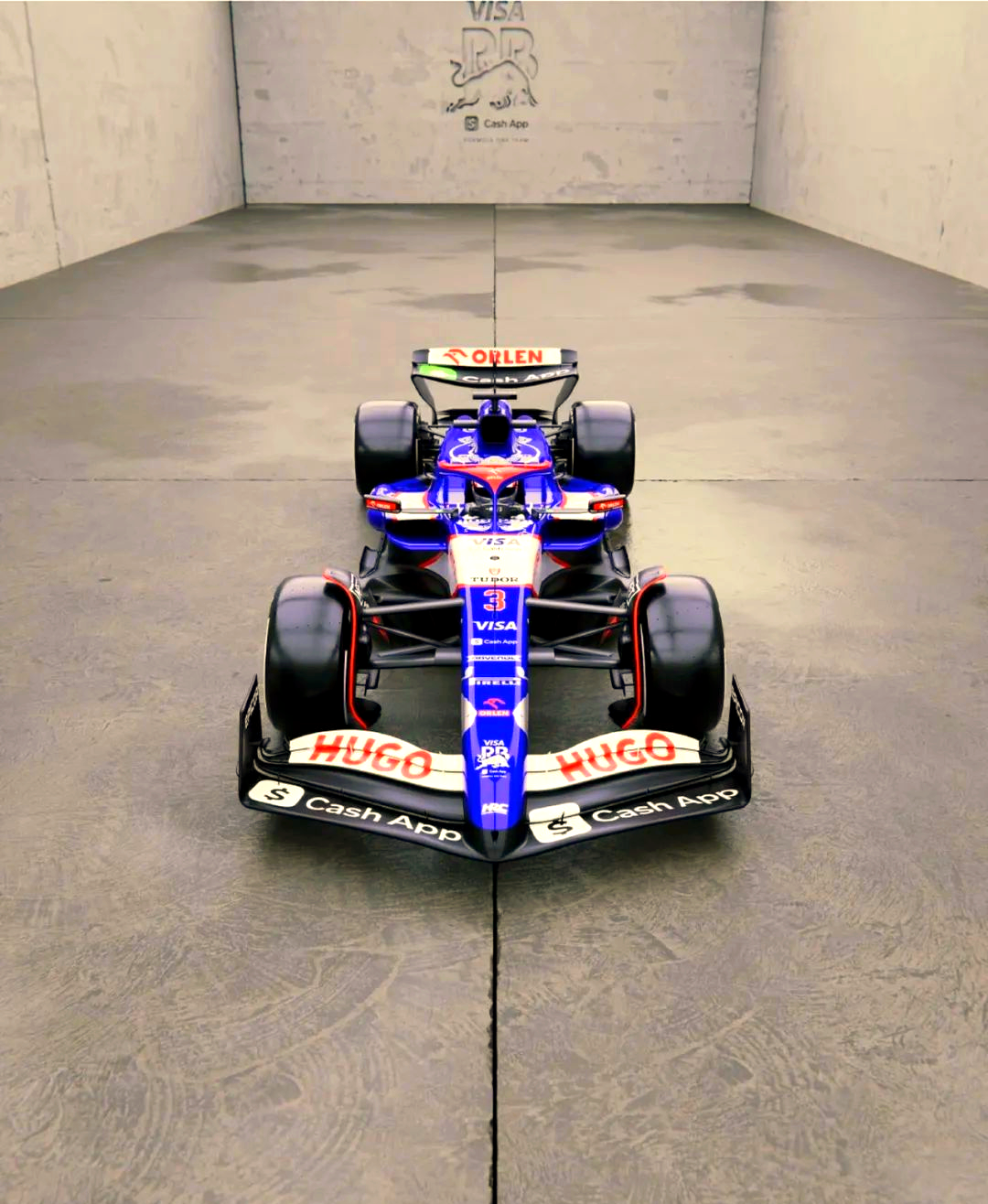 红牛车队逆转红牛二队,塞恩斯刷新纪录 红牛车队逆转红牛二队,塞恩斯刷新纪录