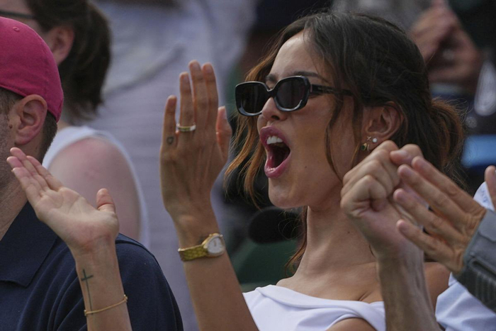 美网横扫温网,兹维列夫统治全场 美网横扫温网,兹维列夫统治全场