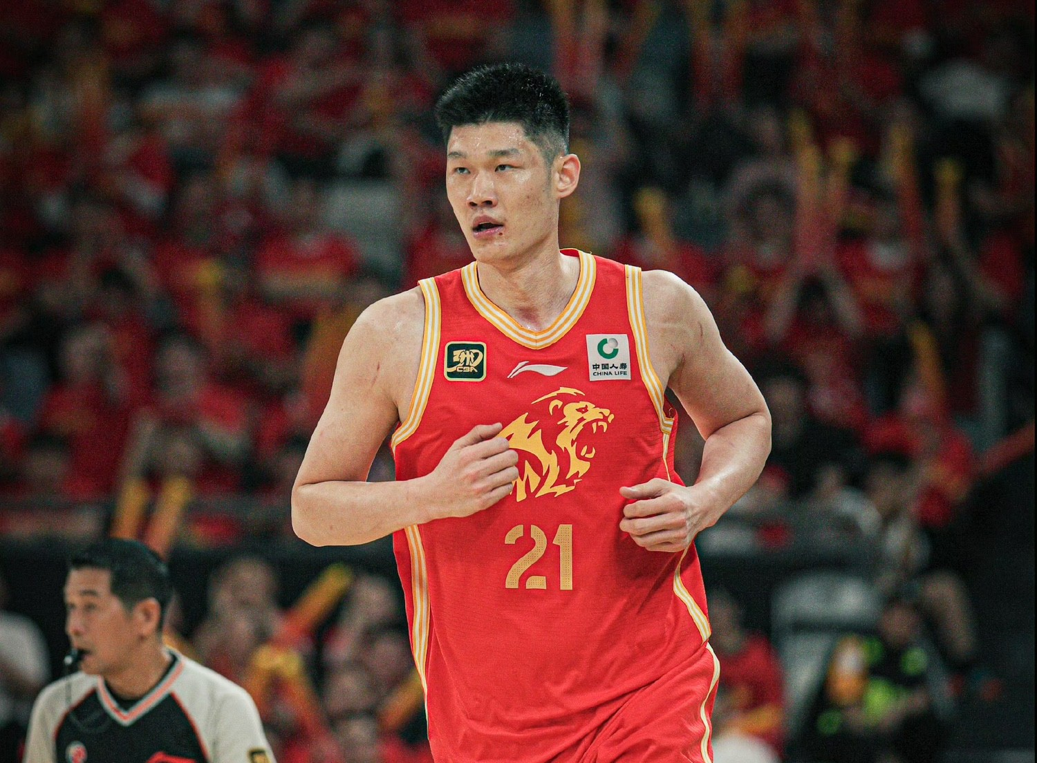 雷速体育直播-雷霆翻盘上海队，周琦状态火热