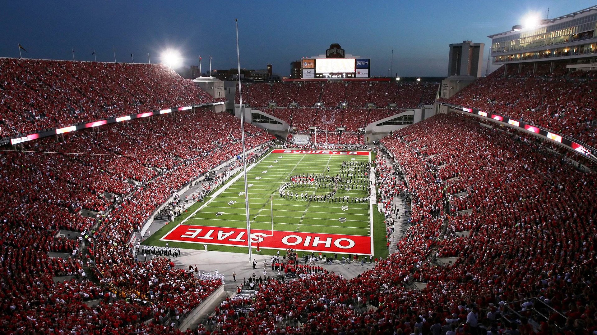 雷速体育直播-赛道风云，法拉利轻取梅赛德斯，诺里斯带队取胜