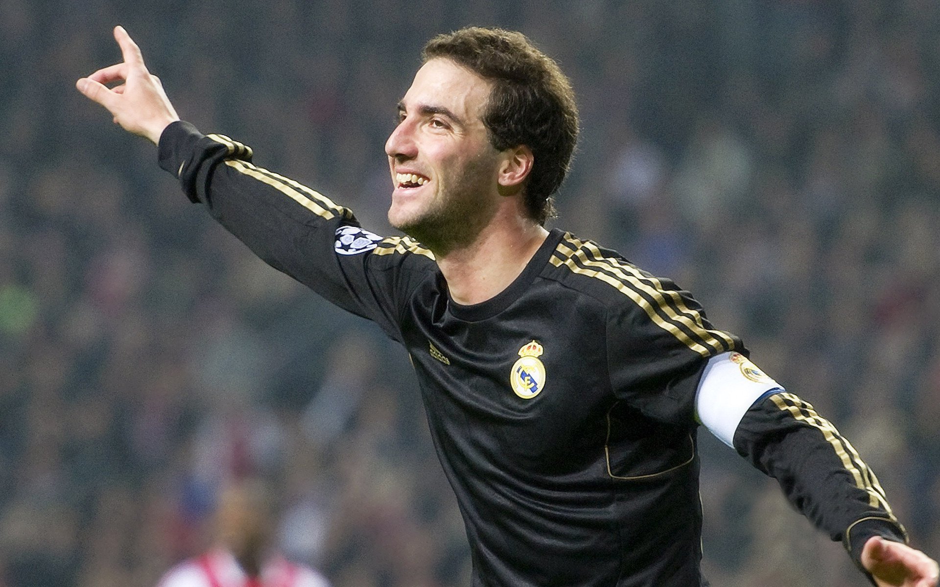 罗德里逆境点杀,乌拉圭险胜西班牙背后的战术博弈与领袖价值